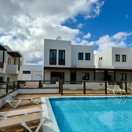 Golden Horizon En Puerto De Calero Apartamento